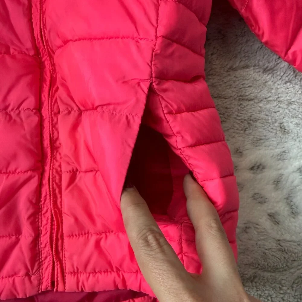 GAP Kids hot pink puffer jacket girls medium lightweight waterproof winter play